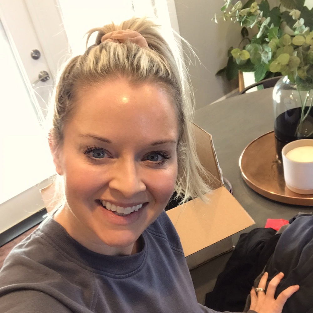 Meet your Posher, Jillian